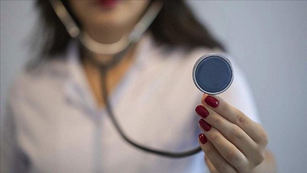 Resmi Gazete'de yayımlandı! Doktorlar artık bunları yapamayacak!