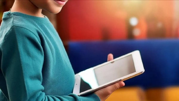 Sosyal medyada yaş sınırı! Bakan Göktaş'tan net mesaj