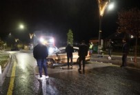 Otomobille Taklayı Attı Olay Yerinden Kaçtı! Haberi