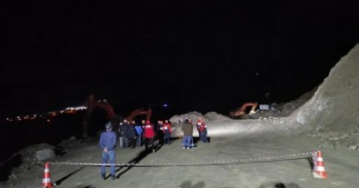 Sivas'ta demir madeni ocağında göçük! 1 kişi mahsur kaldı!