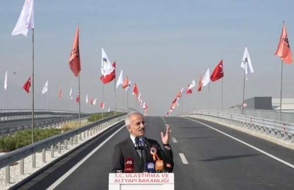 Bursa'ya hızlı tren 2026'da geliyor! '1 milyar 250 milyon lira tasarruf sağlayacağız'