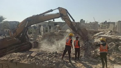 Gazze'de Enkaz Altından Cenazeler Çıkarılıyor!