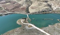 DİCLE BARAJI - Dicle Barajında Su Kalmadı!
