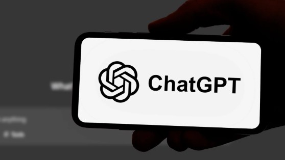 Yapay Zeka Devi Tehlikede Mi?