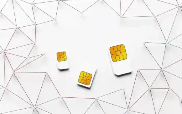 GSM Aboneliğine Kota Meclis'te!