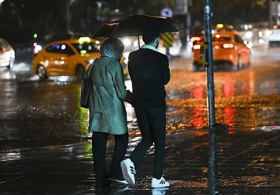 Meteoroloji Duyurdu! Sağanak Kapıda...