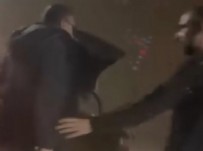 TAKSİ SALDIRI - Taksiciden Sopalı Saldırı!