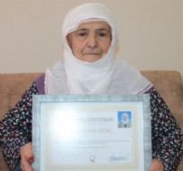 88 Yaşında Okuma Yazma Öğrendi! Haberi