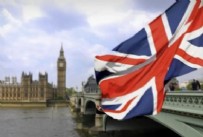 İngiltere Rum'u ve Yunan'ı Kızdırdı!