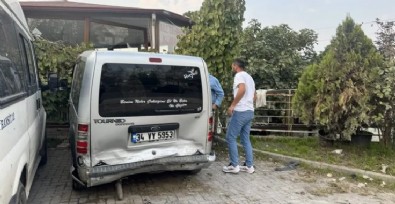 Otomobil, yayaları biçti! 1 ölü, 3 yaralı!