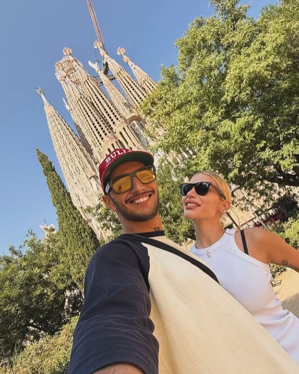 İrem Derici her şeyi sildi