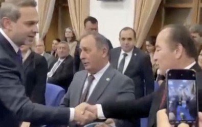 CHP'li vekilin 'Tüp boş' şovu elinde patladı! Bakan Bayraktar'ın cevabı gündem oldu