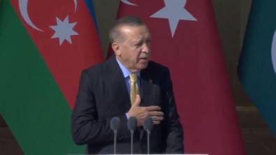 Cumhurbaşkanı Erdoğan Azerbaycan'da! “Karabağ Zaferi Türk dünyası için gurur”