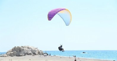 Yamaç paraşütü Milli Takımı Anamur’da belirleniyor