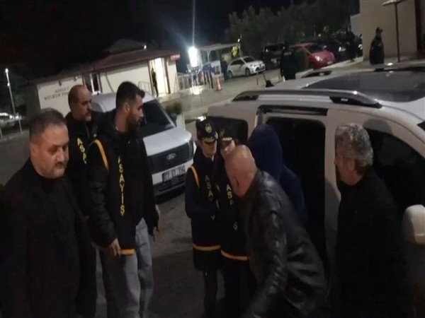 Arkadaşı cinayeti itiraf etmişti! Güllü'nün kızı Tuğyan tutuklandı