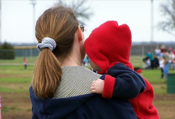 Memur annelere yeni düzenleme! 16 haftadan 24 haftaya çıkarılacak