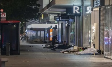 İngiltere'de Evsizlik Krizi!