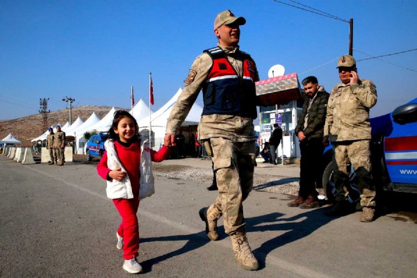 Suriyelilerin Dönüşü İçin 3 Kritik Aşama!