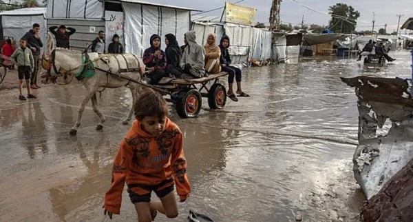 Gazze'de ' İnsanlık ' Üşüyor!