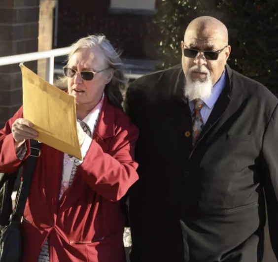 Morg Müdürü Ceset Sattı!