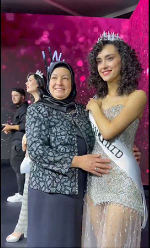 Miss Turkey'de Türkiye kraliçesi seçildi