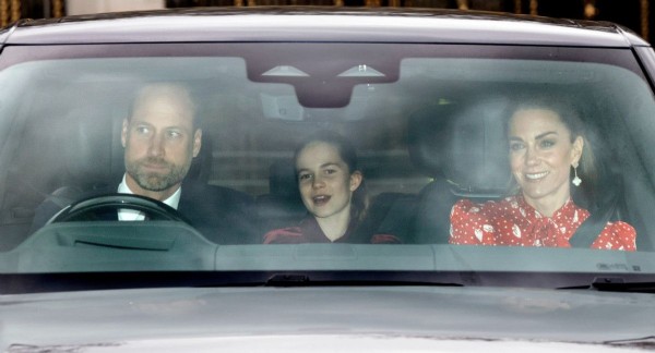 Prens ve Prenses'ten yeni yıl karesi