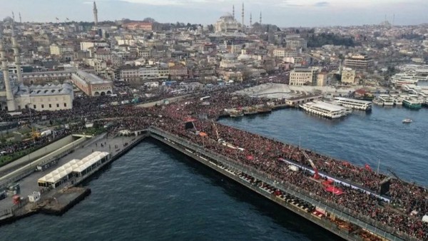Gazze için tek yürek! Binlerce vatandaş 1 Ocak'ta Galata Köprüsü'nde bulaşacak