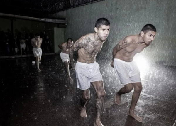 El Salvador'da Cezalar Rekor Kırdı!