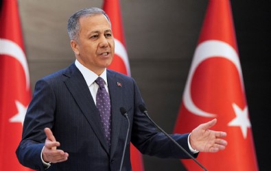 Bakan Yerlikaya duyurdu: Kırmızı bültenle aranan 588 kişi...