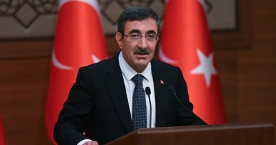 Cevdet Yılmaz'dan asgari ücret tebrik açıklaması...