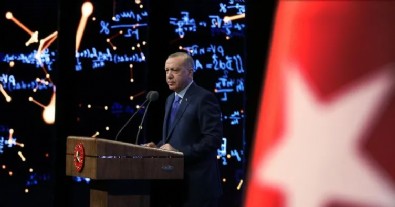 Cumhurbaşkanı Erdoğan duyurdu! 'Ülkemiz bölgenin veri üssü konumuna gelecek'