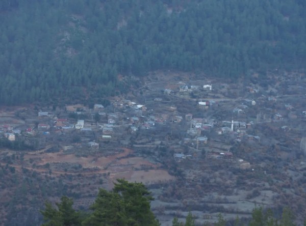 Bu Köy Güneş Görmüyor!