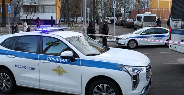 Moskova'da Patlama! 2 Polis Öldü...