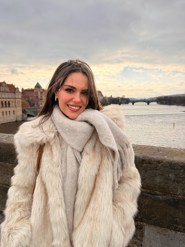 Prag pozları çok beğenildi