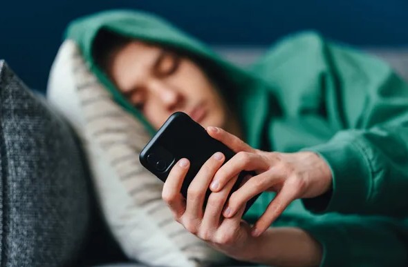 Mutluluk Baskısı Depresyonu Tetikliyor Mu?