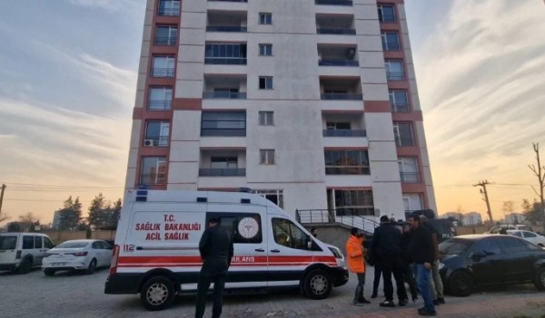 Çöp Poşetinde Kadın Ceseti!