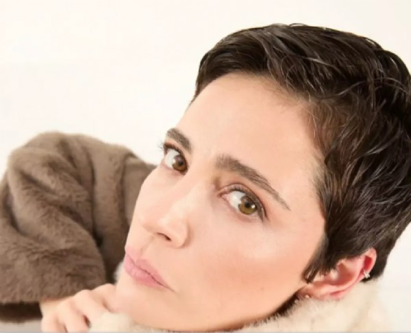 Esra Şengünalp Dizi İçin Saçlarını Kesti!