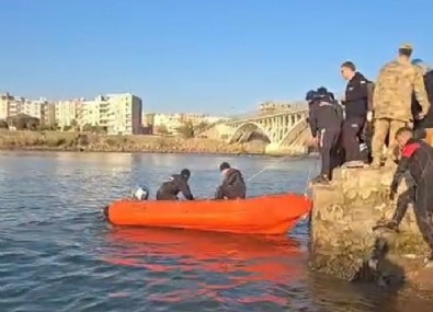 Nehire Düşen Çocuktan Acı Haber!