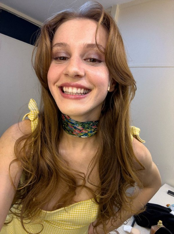 Ahsen Eroğlu'ndan Estetik Açıklaması!