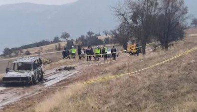 Kesik baş her yerde aranıyor! Cesedi yanmış aracın yanında bulunmuştu