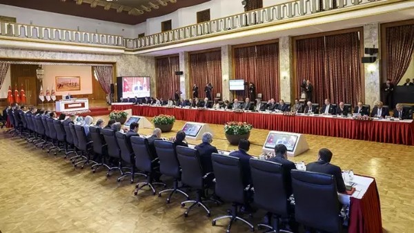 Komisyon tarihi rapor için düğmeye bastı! Terörsüz Türkiye için öneriler netleşiyor