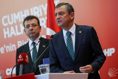 Yeni A takımı CHP'yi karıştırdı! Genel merkezle iç muhalefet arasındaki düello kızıştı