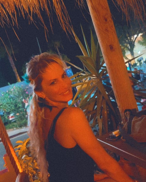 Yıldız Asyalı şiddet gördü