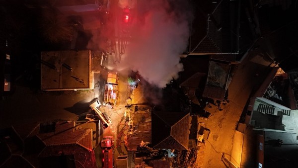Edirne'de yangın paniği: Kendimizi zor kurtardık