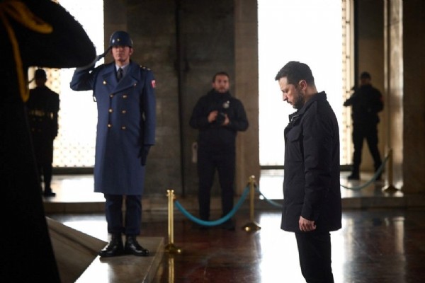 Cumhurbaşkanı Erdoğan ile Zelenski görüşmesi başladı