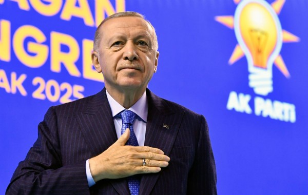 Cumhurbaşkanı Erdoğan: Türkiye Yüzyılı’nı inşa etmek için canla başla koşturacağız