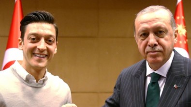 Mesut Özil'in AK Parti'ye katılması dünya basınında
