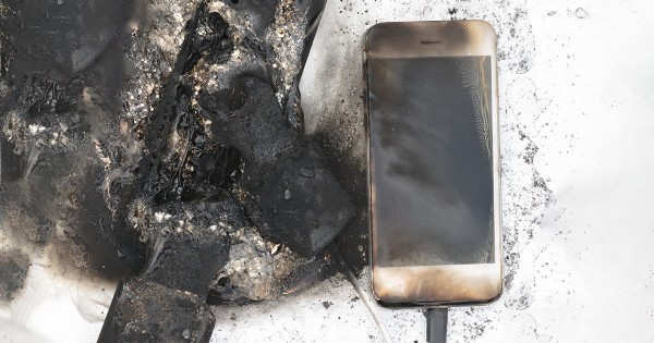 Telefonunuz elinizde patlamasın: İşte güvenli şarj için dikkat etmeniz gerekenler