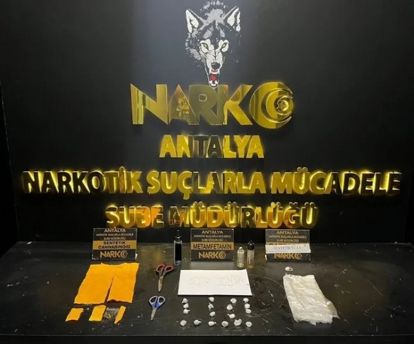 Antalya'da uyuşturucu operasyonu: 33 tutuklu