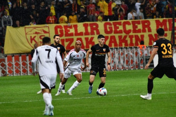 Beşiktaş Kayserispor'u konuk ediyor! İşte muhtemel 11'ler